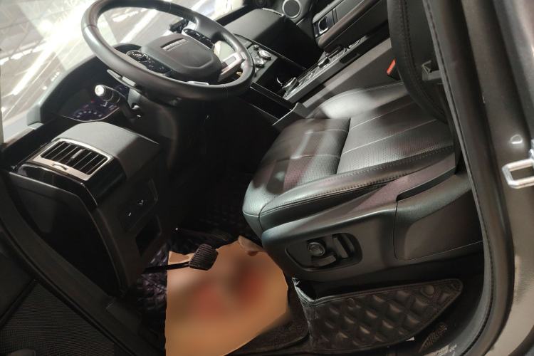 Used Land Rover Discovery 2020 3.0 SC V6 SE Left Front Seat
