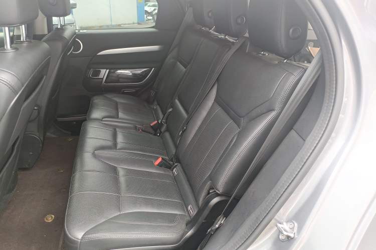 Used Land Rover Discovery 2020 3.0 SC V6 30th Anniversary Special Edition Left Rear Seat