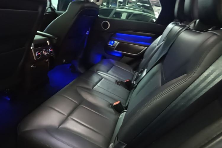 Used Land Rover Discovery 2020 2.0T 30th Anniversary Special Edition Left Rear Seat