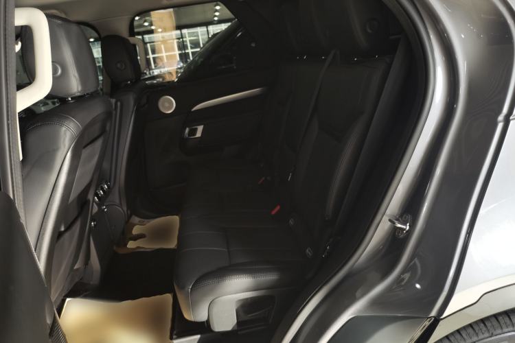 Used Land Rover Discovery 2020 3.0 SC V6 30th Anniversary Special Edition Left Rear Seat