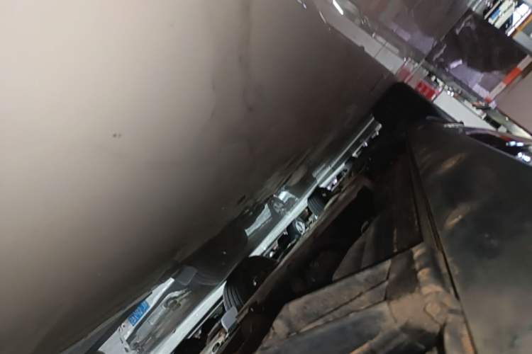Used Land Rover Discovery 2020 2.0T 30th Anniversary Special Edition Left Side Sill