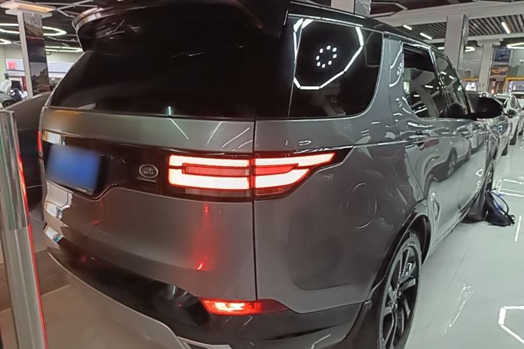 Used Land Rover Discovery 2020 2.0T 30th Anniversary Special Edition Rear Right 45 Deg