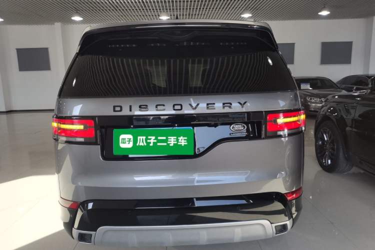 Used Land Rover Discovery 2020 3.0 SC V6 30th Anniversary Special Edition Rear