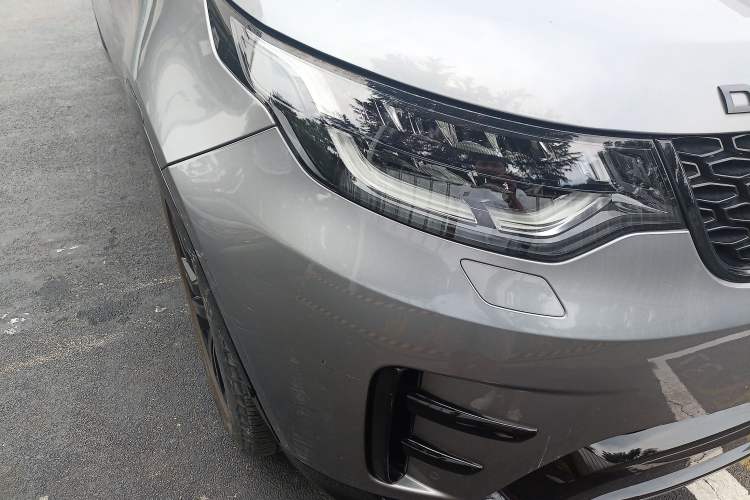 Used Land Rover Discovery 2020 3.0 SC V6 30th Anniversary Special Edition Right Front Headlight