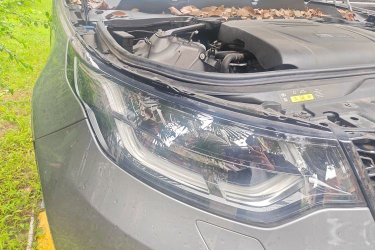 Used Land Rover Discovery 2020 2.0T 30th Anniversary Special Edition Right Front Headlight