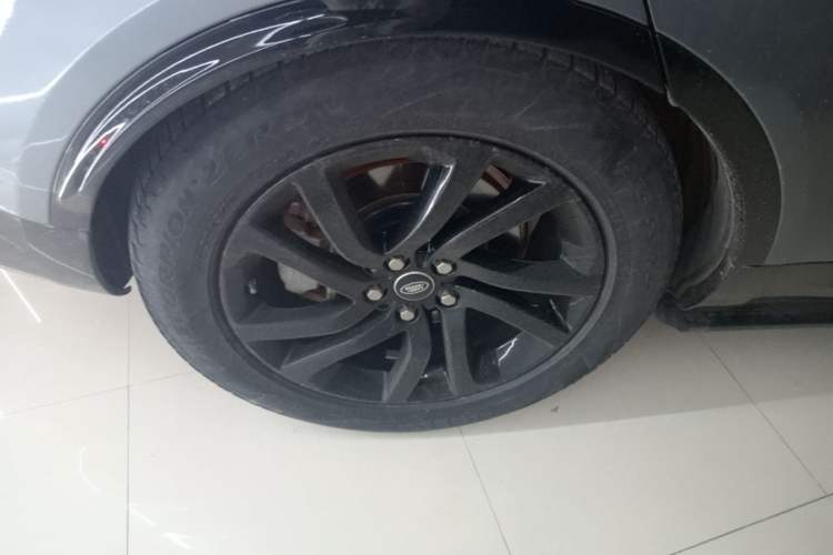 Used Land Rover Discovery 2020 3.0 SC V6 30th Anniversary Special Edition Right Rear Wheel Hub