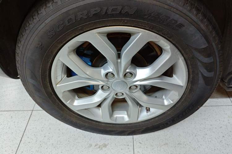 Used Land Rover Discovery 2020 3.0 SC V6 SE Right Rear Wheel Hub