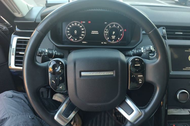 Used Land Rover Discovery 2020 3.0 SC V6 SE Steering Wheel