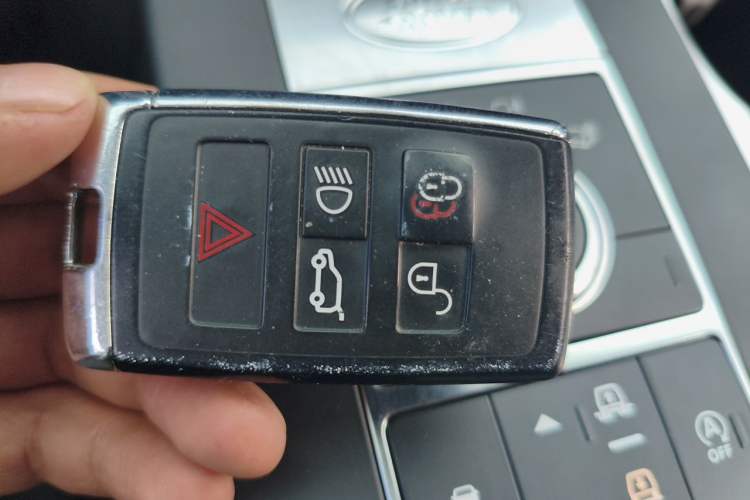 Used Land Rover Discovery 2020 2.0T 30th Anniversary Special Edition Vehicle Key