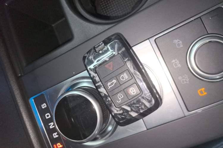 Used Land Rover Discovery 2020 2.0T 30th Anniversary Special Edition Vehicle Key