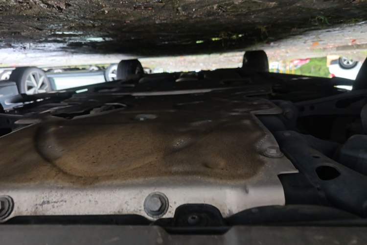Used Land Rover Discovery 2020 3.0 SC V6 SE Chassis Front