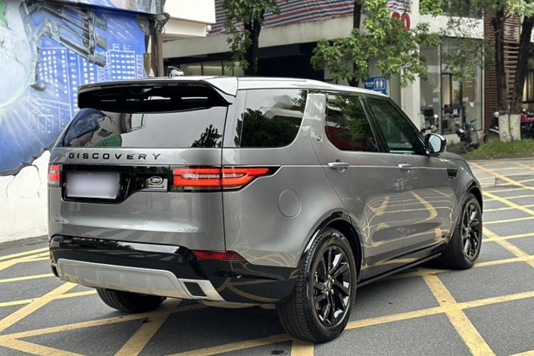 Used Land Rover Discovery 2020 3.0 SC V6 30th Anniversary Special Edition Exterior 7