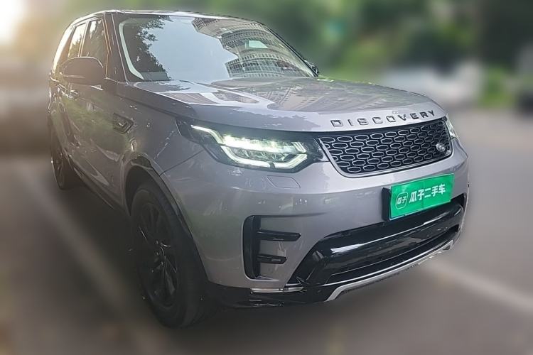 Used Land Rover Discovery 2020 2.0T 30th Anniversary Special Edition Front Right 45 Deg