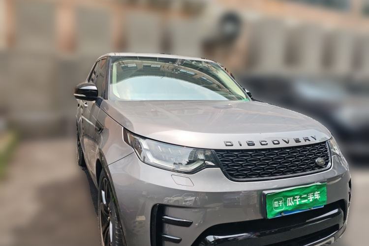 Used Land Rover Discovery 2020 3.0 SC V6 30th Anniversary Special Edition Front Right 45 Deg