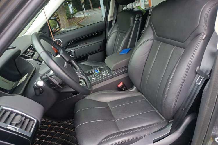 Used Land Rover Discovery 2020 3.0 SC V6 SE Left Front Seat