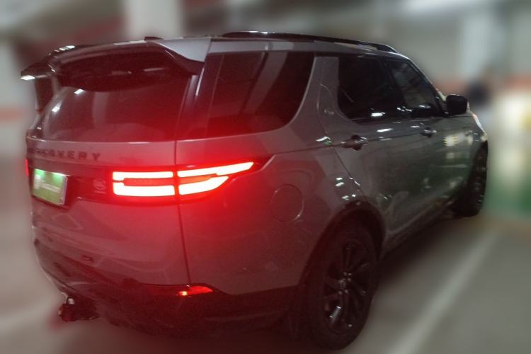 Used Land Rover Discovery 2020 3.0 SC V6 30th Anniversary Special Edition Rear Right 45 Deg
