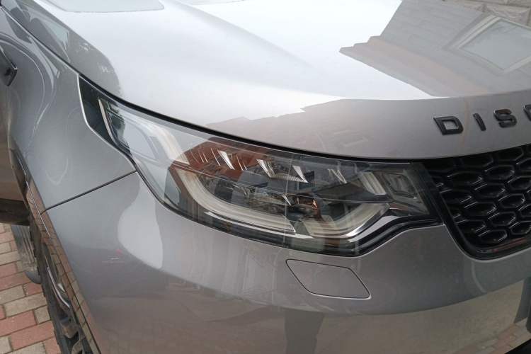 Used Land Rover Discovery 2020 3.0 SC V6 30th Anniversary Special Edition Right Front Headlight
