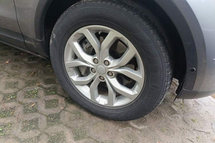 Used Land Rover Discovery 2020 3.0 SC V6 SE Right Front Wheel Hub