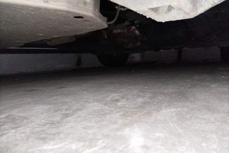Used Land Rover Discovery 2020 2.0T SE Chassis Rear Left