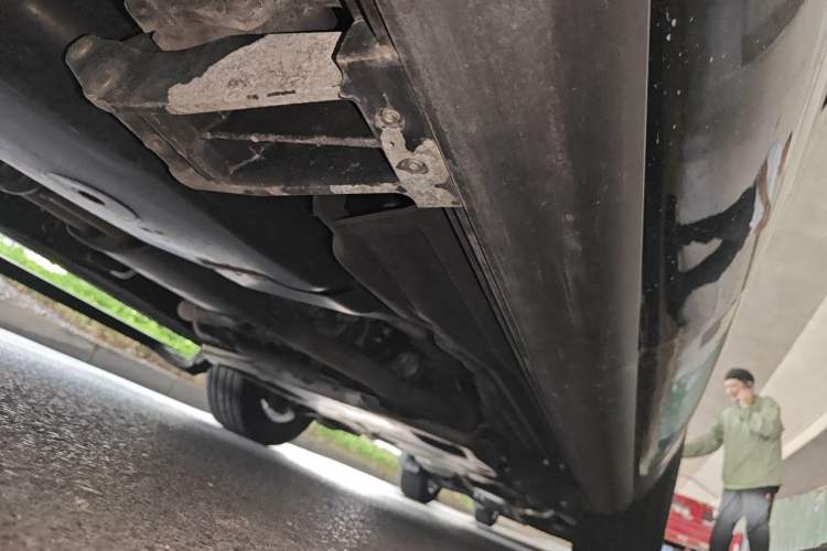 Used Land Rover Discovery 2020 3.0 SC V6 30th Anniversary Special Edition Chassis Rear Right