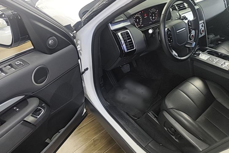 Used Land Rover Discovery 2020 2.0T 30th Anniversary Special Edition Driver Seat