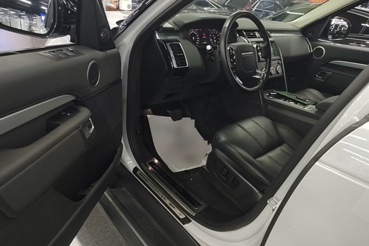 Used Land Rover Discovery 2020 2.0T 30th Anniversary Special Edition Driver Seat