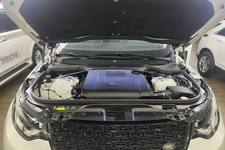 Used Land Rover Discovery 2020 2.0T 30th Anniversary Special Edition Engine Bay