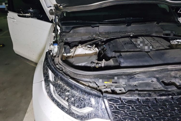 Used Land Rover Discovery 2020 3.0 SC V6 30th Anniversary Special Edition Engine Bay Right