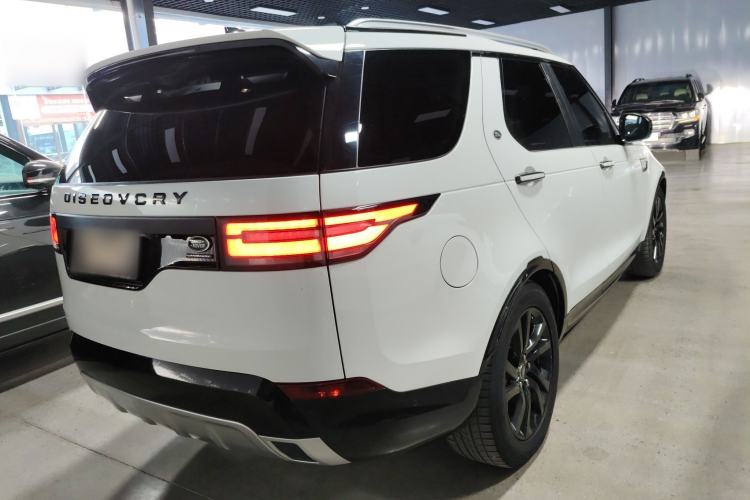 Used Land Rover Discovery 2020 3.0 SC V6 30th Anniversary Special Edition Exterior 5