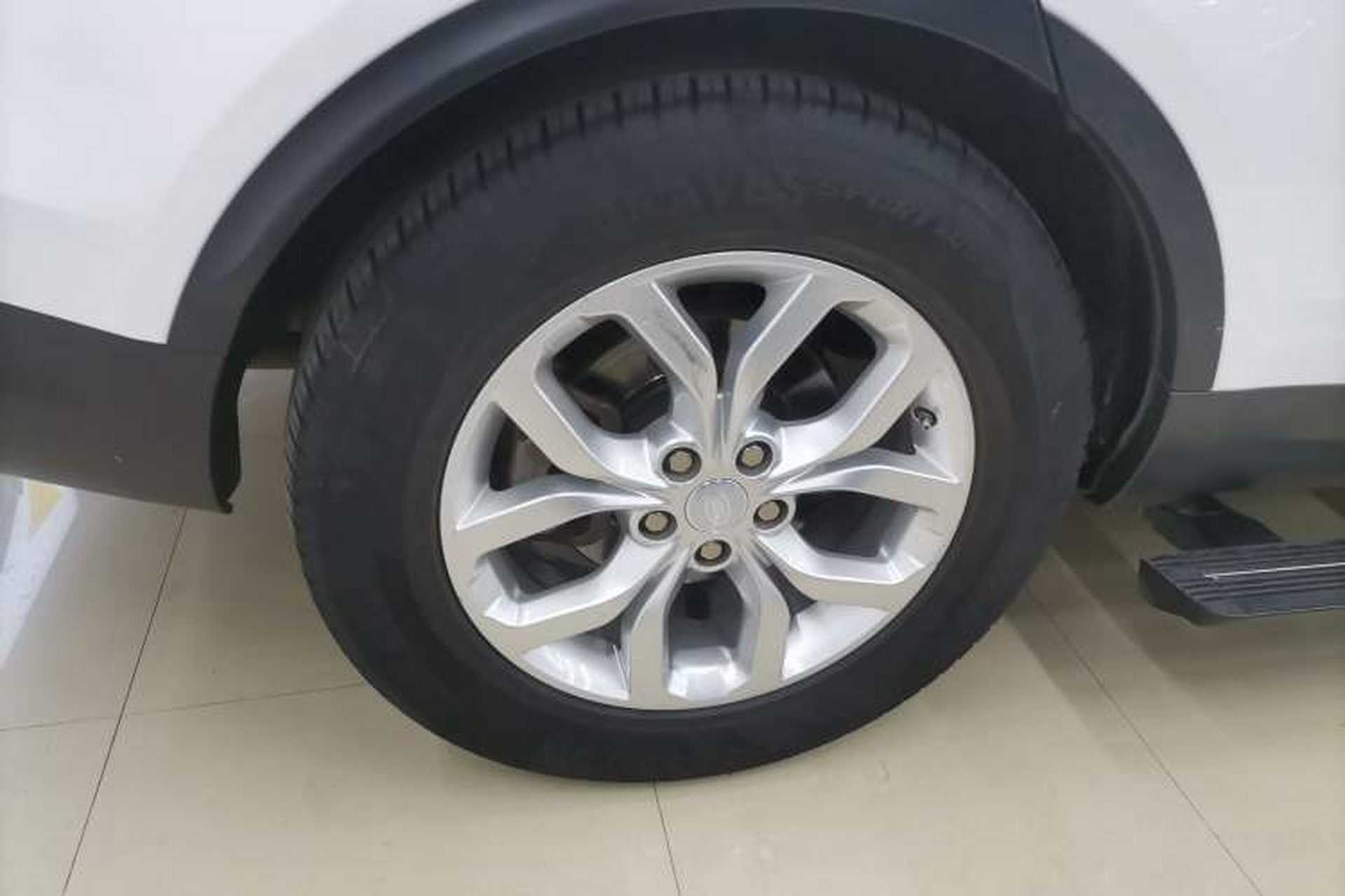 Used Land Rover Discovery 2020 2.0T SE Exterior 8