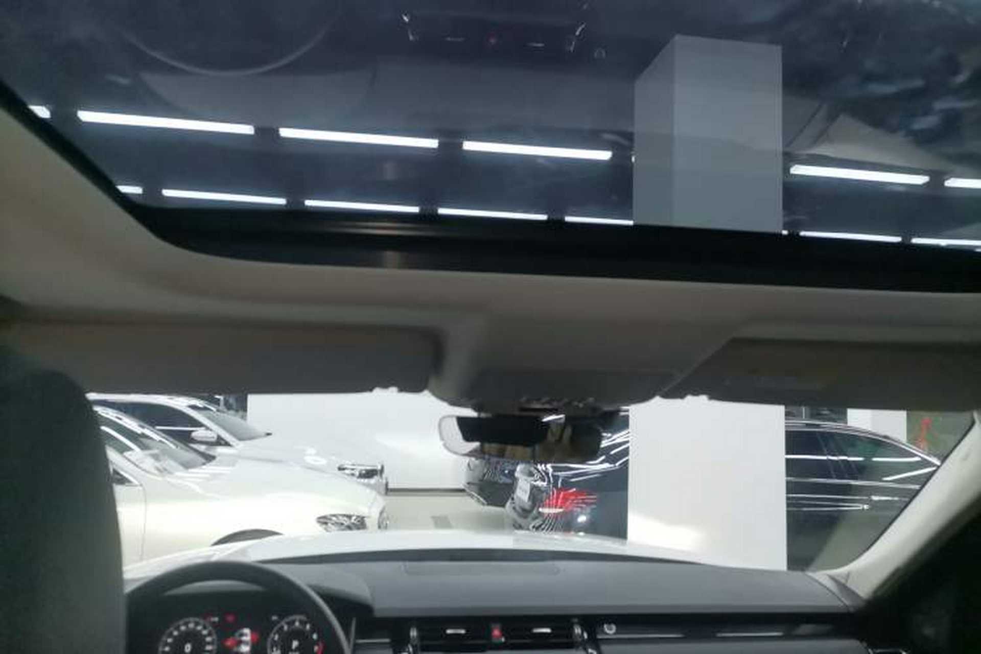 Used Land Rover Discovery 2020 2.0T SE Headliner