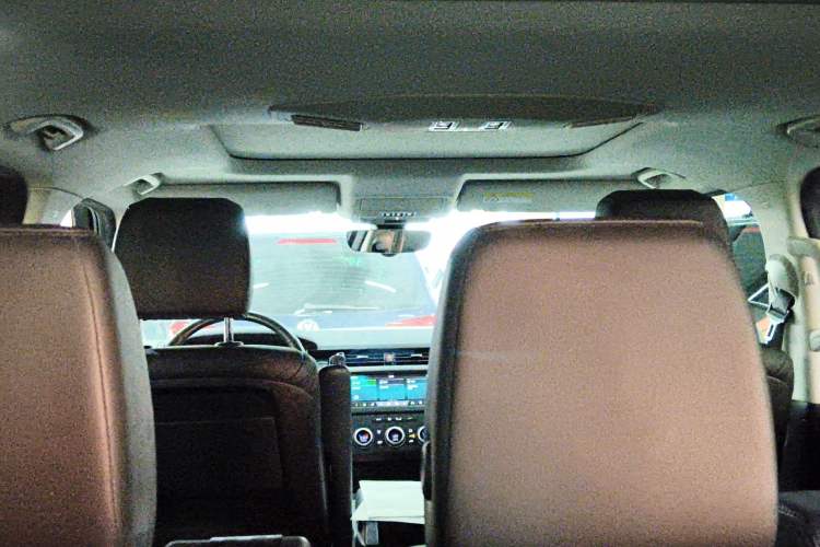 Used Land Rover Discovery 2020 3.0 SC V6 SE Headliner