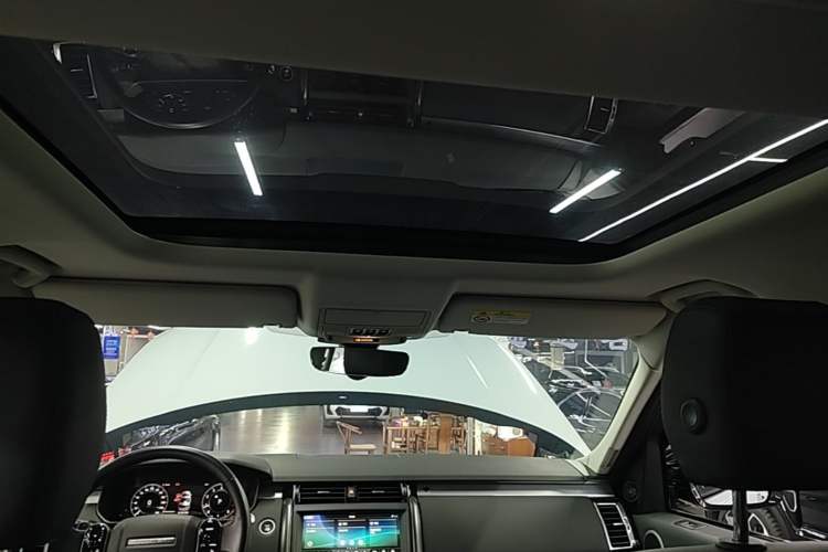 Used Land Rover Discovery 2020 2.0T 30th Anniversary Special Edition Headliner