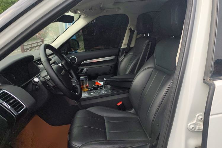 Used Land Rover Discovery 2020 2.0T 30th Anniversary Special Edition Left Front Seat