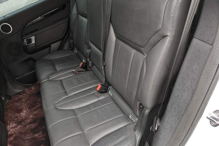 Used Land Rover Discovery 2020 3.0 SC V6 SE Left Rear Seat