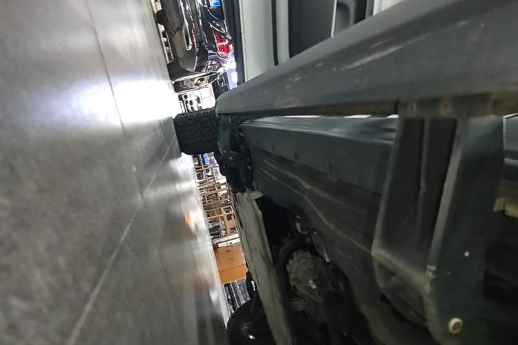 Used Land Rover Discovery 2020 2.0T 30th Anniversary Special Edition Left Side Sill