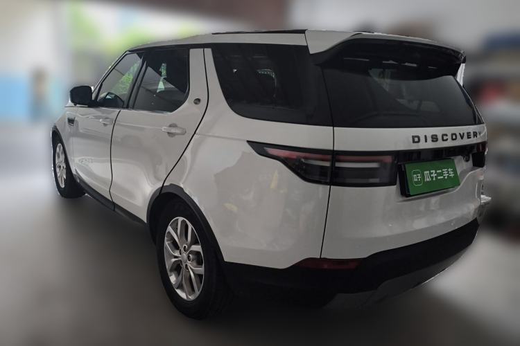 Used Land Rover Discovery 2020 2.0T SE Rear Left 45 Deg