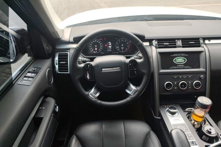 Used Land Rover Discovery 2020 2.0T 30th Anniversary Special Edition Steering Wheel