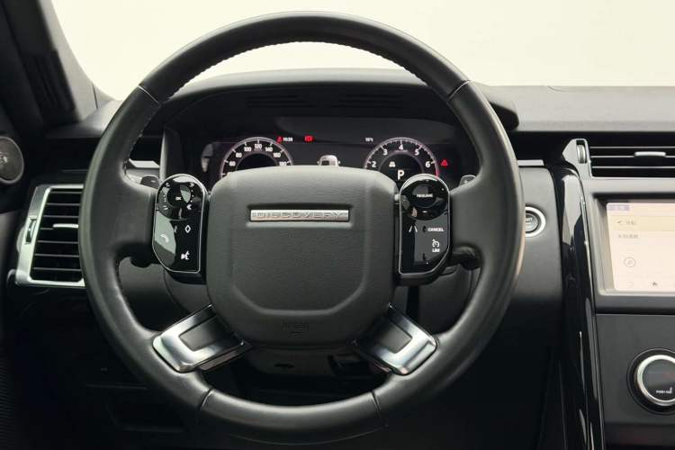 Used Land Rover Discovery 2020 3.0 SC V6 SE Steering Wheel