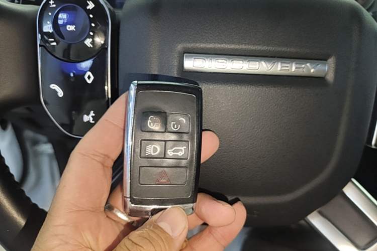 Used Land Rover Discovery 2020 2.0T 30th Anniversary Special Edition Vehicle Key