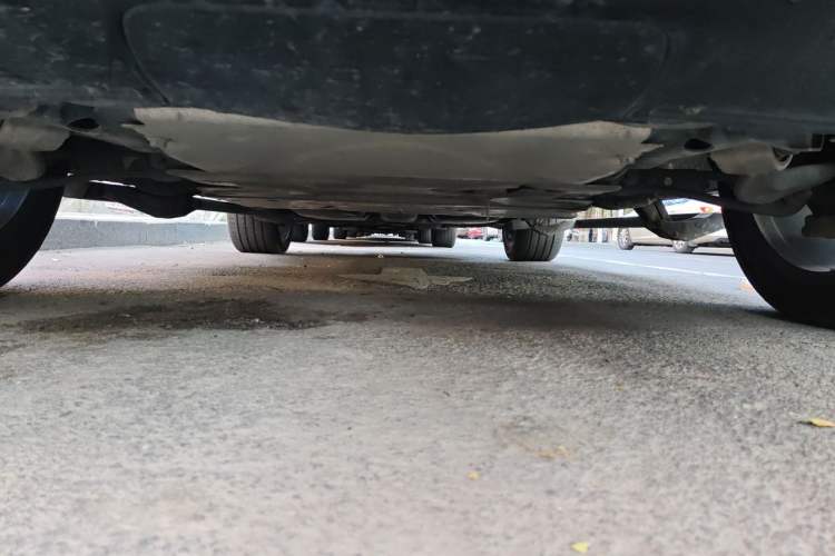 Used Land Rover Discovery 2021 360 PS R-Dynamic HSE Chassis Front