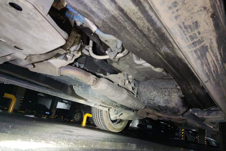 Used Land Rover Discovery 2021 360 PS R-Dynamic SE Chassis Front Left