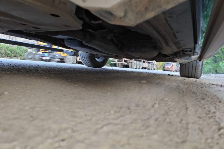 Used Land Rover Discovery 2021 360 PS R-Dynamic S Chassis Front Left