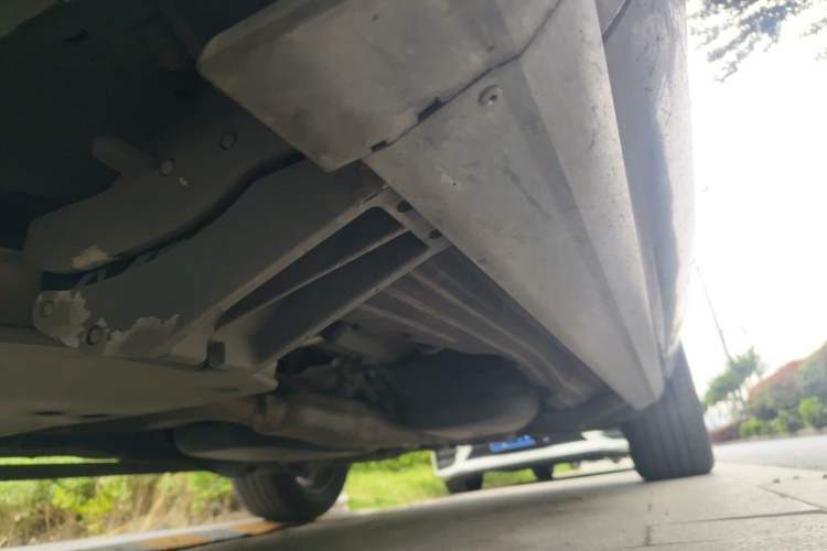 Used Land Rover Discovery 2021 360 PS R-Dynamic S Chassis Front Left