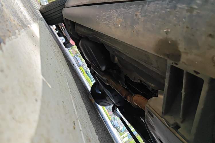 Used Land Rover Discovery 2021 300PS S Chassis Front Right