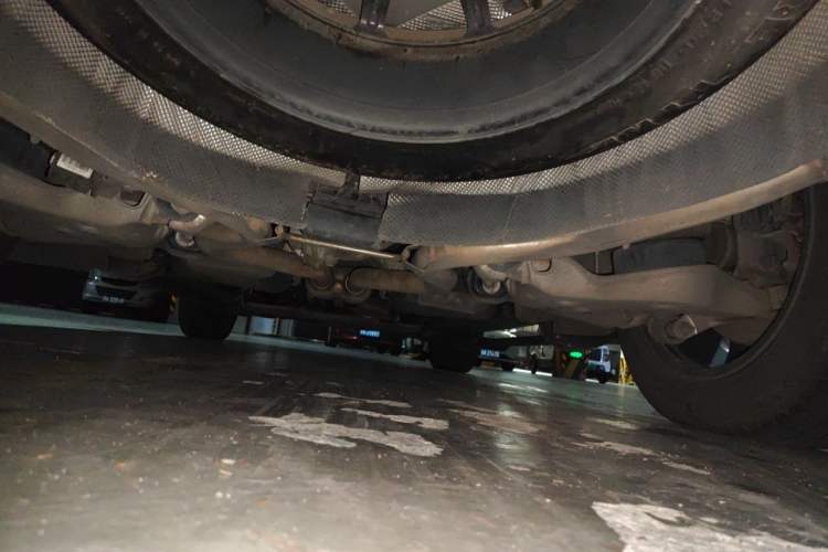 Used Land Rover Discovery 2021 300PS S Chassis Rear