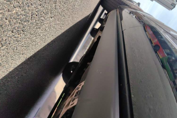 Used Land Rover Discovery 2021 360 PS R-Dynamic S Chassis Rear Left