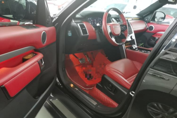 Used Land Rover Discovery 2021 360 PS R-Dynamic SE Driver Seat