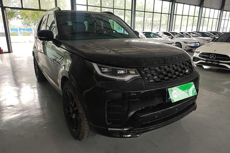 Used Land Rover Discovery 2021 360 PS R-Dynamic SE Exterior 1