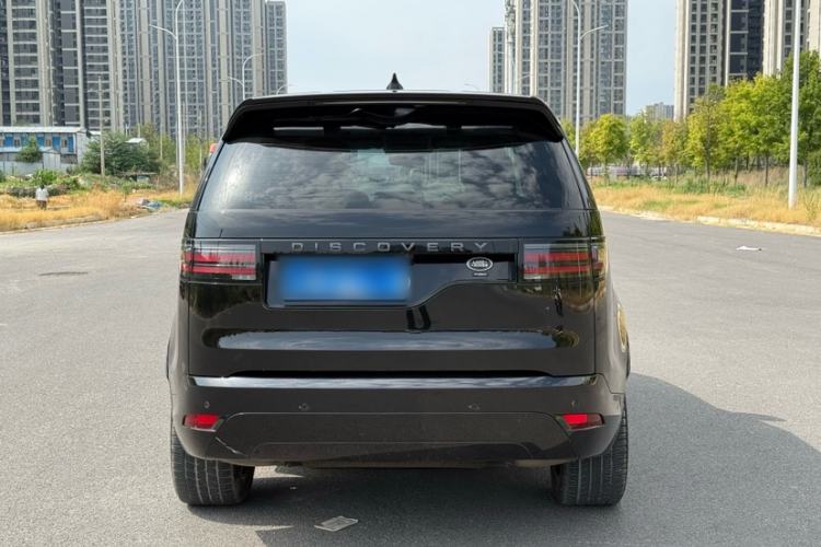 Used Land Rover Discovery 2021 360 PS R-Dynamic SE Exterior 9